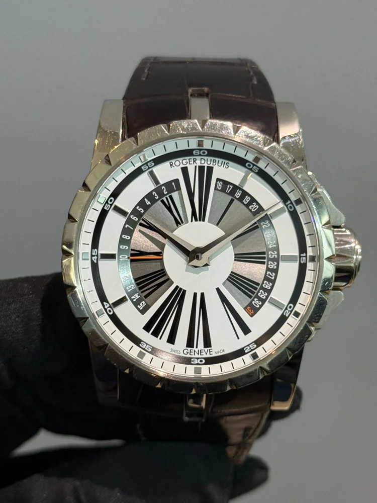 Roger Dubuis Excalibur BI-RETROGRADE DATE LE 88 Pcs